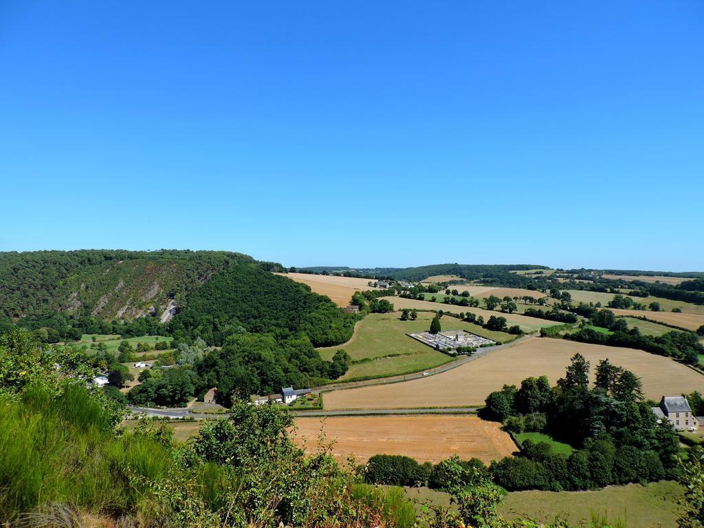 Gite Dans Les Alpes Mancelles Gesnes-le-Gandelin ภายนอก รูปภาพ