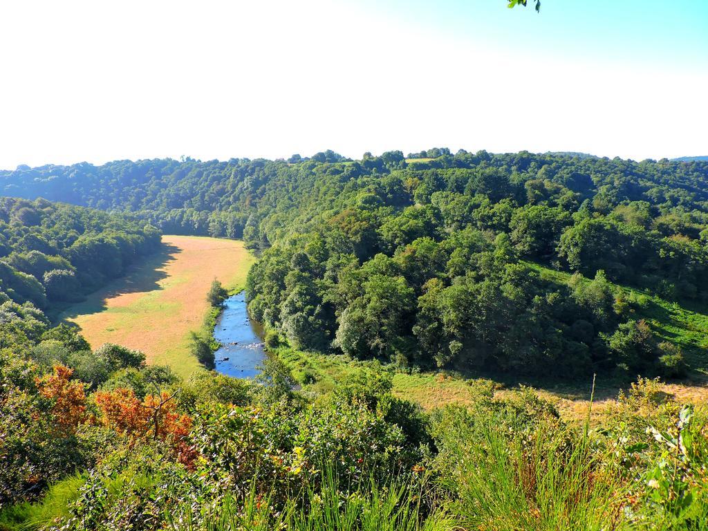 Gite Dans Les Alpes Mancelles Gesnes-le-Gandelin ภายนอก รูปภาพ